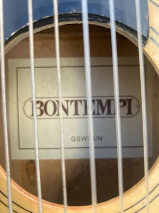 Guitarra infantil