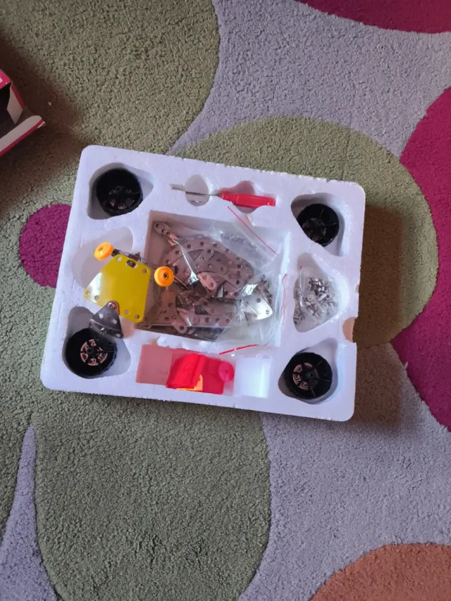 Kit Construcción Mercedes Benz Built-Up Toys