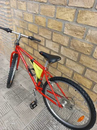 Bicicleta Specialized Hard Rock Roja