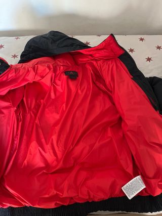 Chaqueta Jordan Essentials x Nike Negra Roja