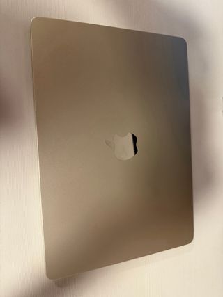 MacBook Air M2 13.6" (2022) 