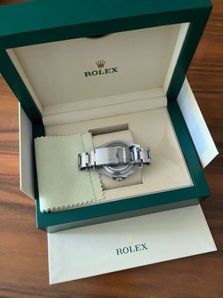 Rolex Explorer II - Caja y Documentación Completa