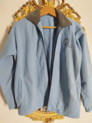 Chaqueta polar azul La Milagrosa