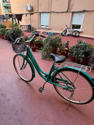 Bicicleta Mujer 26 Celeste muy elegante