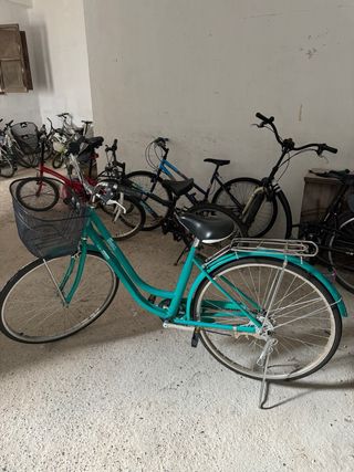 Bicicleta Mujer 26 Celeste muy elegante
