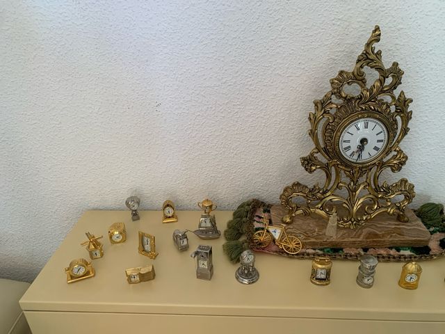 Colección de relojes decorativos