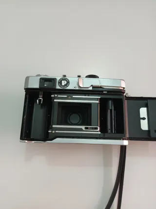 Olympus 35RC fotocamera analogica bellissima.