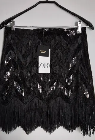 Falda Zara lentejuelas negra
