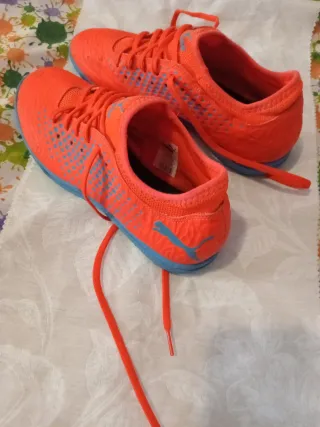 Zapatillas Fútbol Sala Puma Naranja y Azul