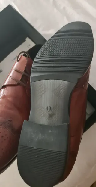 Scarpe firmate Colomer in stile inglese