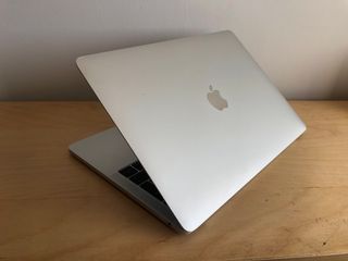MacBook Pro 13 2019 TouchBar 