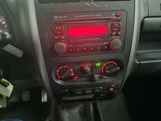 Suzuki Jimny 2005