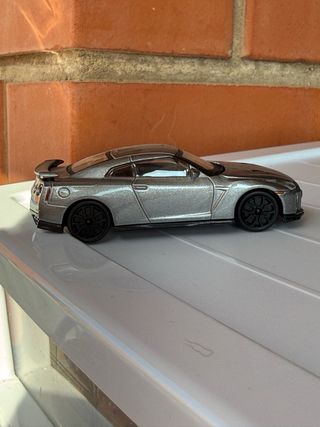 Nissan GTR Plata