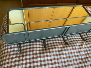 Espejo pared con estante y colgadores