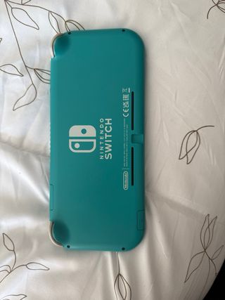 Nintendo Switch Lite Verde + Juego Mario Bros U De