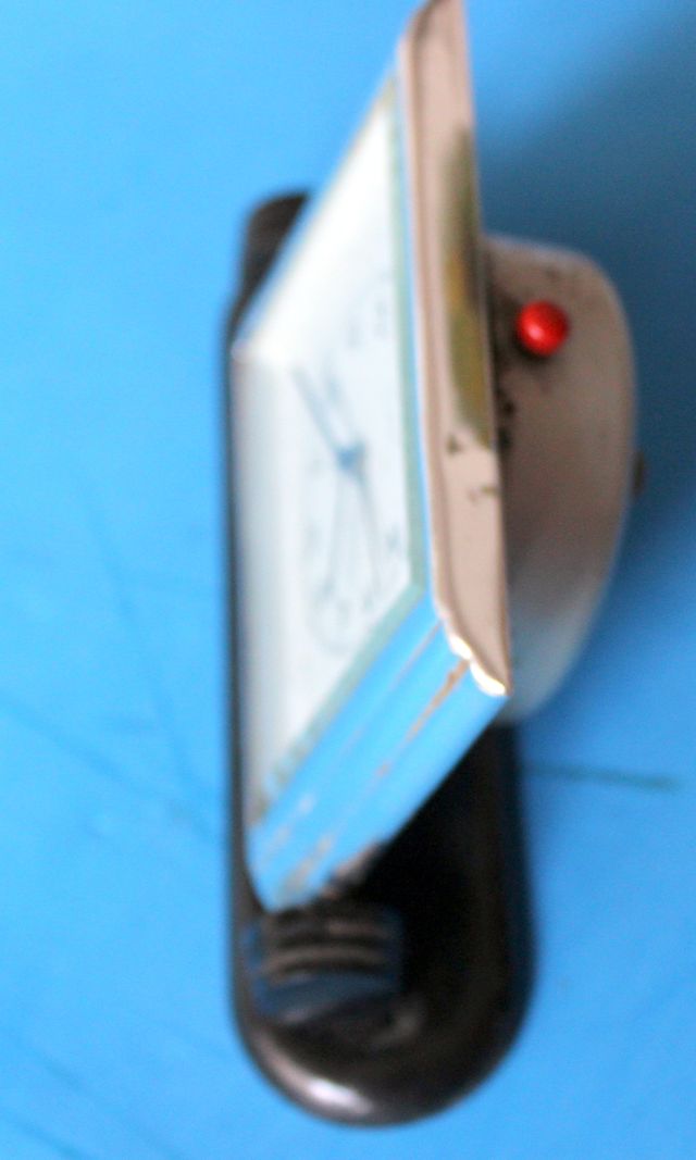 Reloj despertador de cuerda Slava vintage