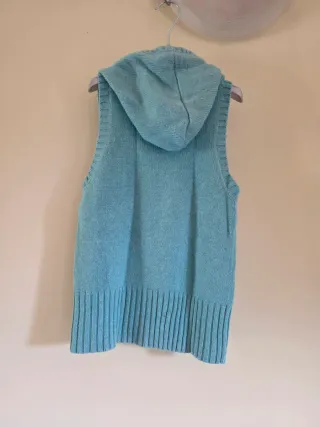 Gilet donna ZaraMaglione smanicato donna cappuccio