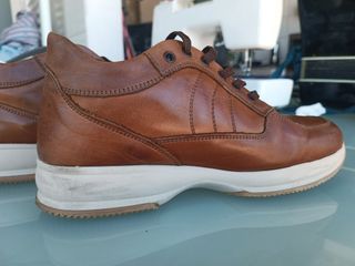 Scarpe marroni in pelle