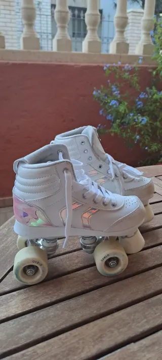 Patines 4 ruedas niña talla 34