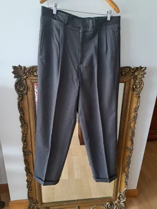 Pantalón de traje gris caballero