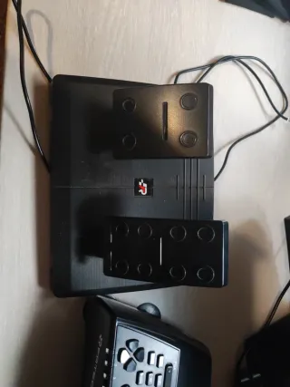 Volante Fanatec PS4/PS3 con Pedales