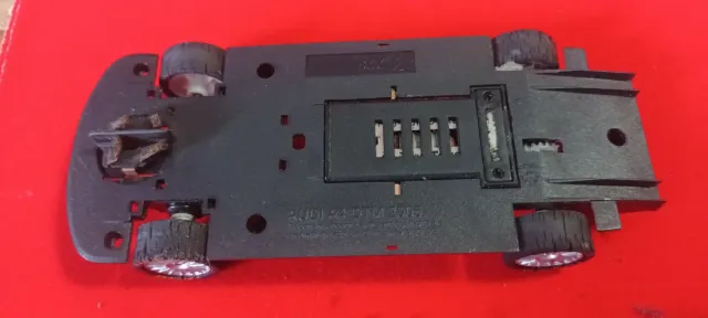 Scalextric Audi A4 DTM Verde ANALÓGICO