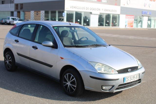 Ford Focus 2000