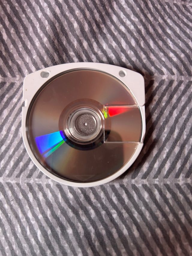 Sony PSP Negra, funciona solo cuando esta cargando