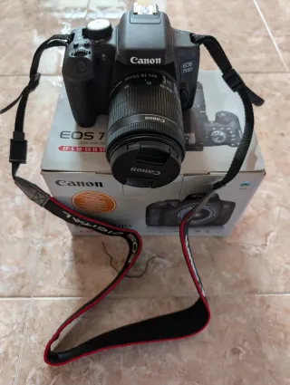 Canon EOS 750D Kit EF-S 18-55 IS STM