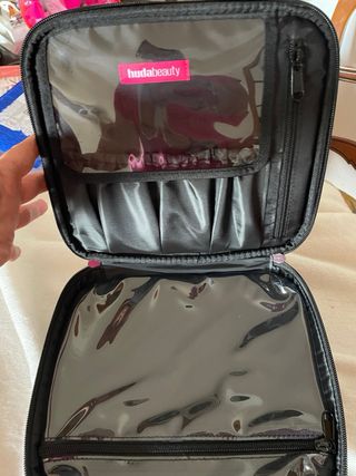 Neceser Huda Beauty Negro Brillante