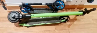 Patinete Eléctrico Verde.