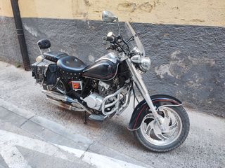 Motocicleta MTR Volcano