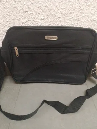 Maletas de viaje Easyline negras