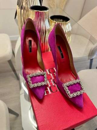 Zapatos Carolina Herrera Buganvilla Pedrería