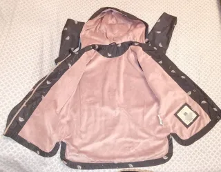 Parka impermeable niña gris y rosa
Talla 10