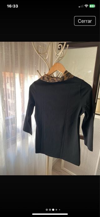 Camiseta Carolina Herrera Negra con Estampado Anim