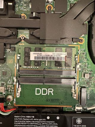 Memoria RAM Samsung DDR4 SO-DIMM 16GB 2400MHz CL17