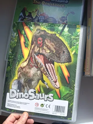Colección de cromos y álbumes de dinosaurios