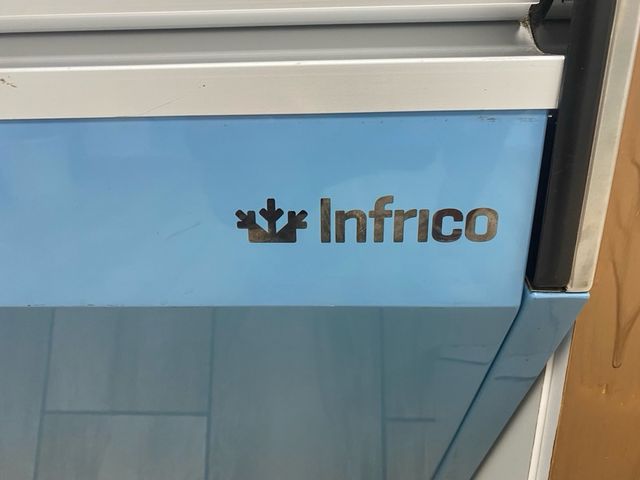 Nevera expositora de helados