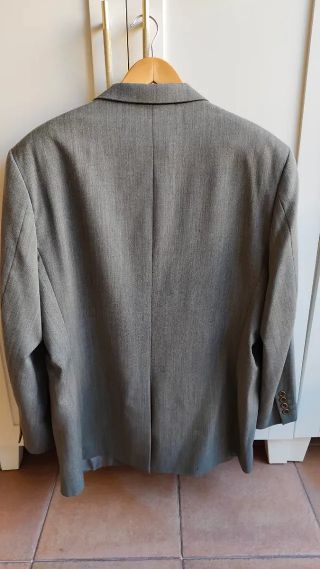 Americana gris talla XL