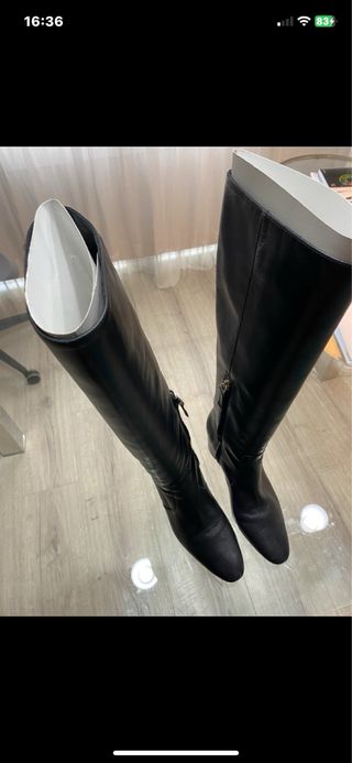 Botas altas Uterqüe negras