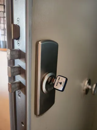 Cerrajero Económico