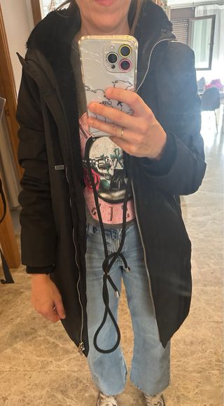 Abrigo negro con pelo interior