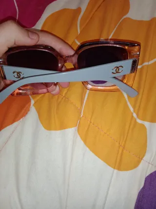 Gafas de sol Chanel Rosa y Gris 