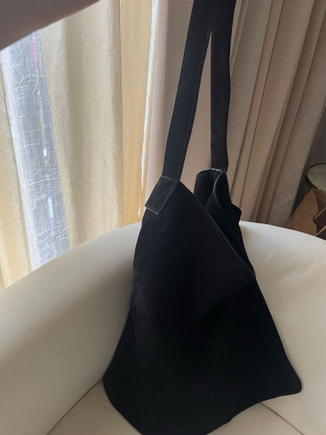 Bolso de ante negro