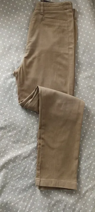 Elegante pantalón Camel mujer