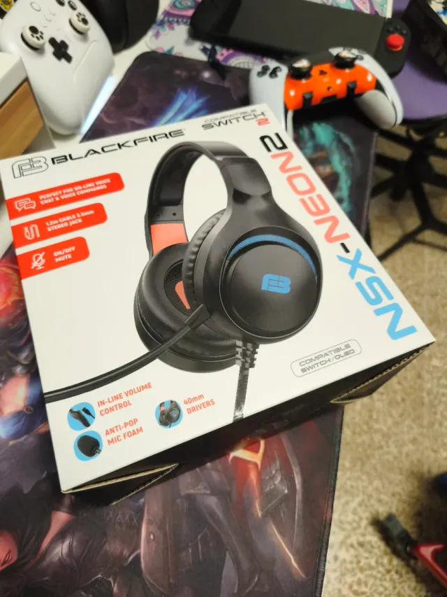 Cascos Blackfire NSX-NEON2 para Switch 2