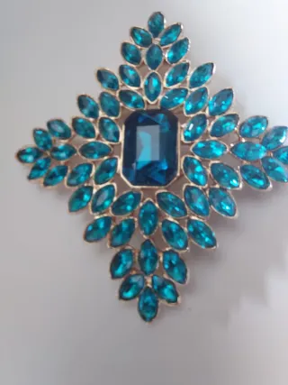 Broche con turquesa dorado joyas bisutería regalo 