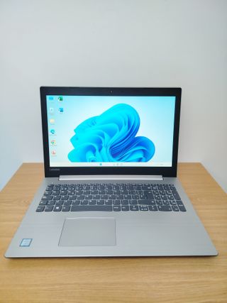Portátil Lenovo i7