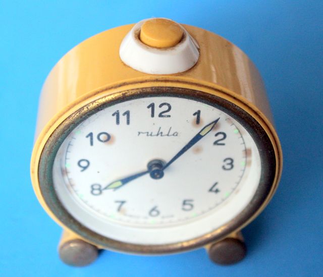 Reloj despertador Ruhla cuerda vintage